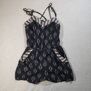 Mudd Spaghetti Strap Shorts Jumper Romper XS‎ Extra Small Tribal Geometric
